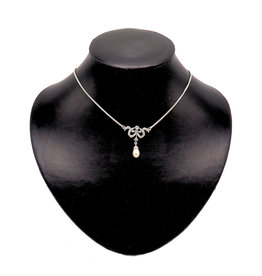 Necklace Bow with rhinestones and pearl