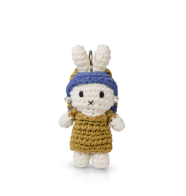 Miffy with a pearl earring - key ring