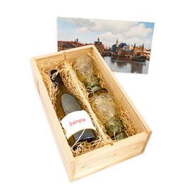 Wine box with glasses Delft