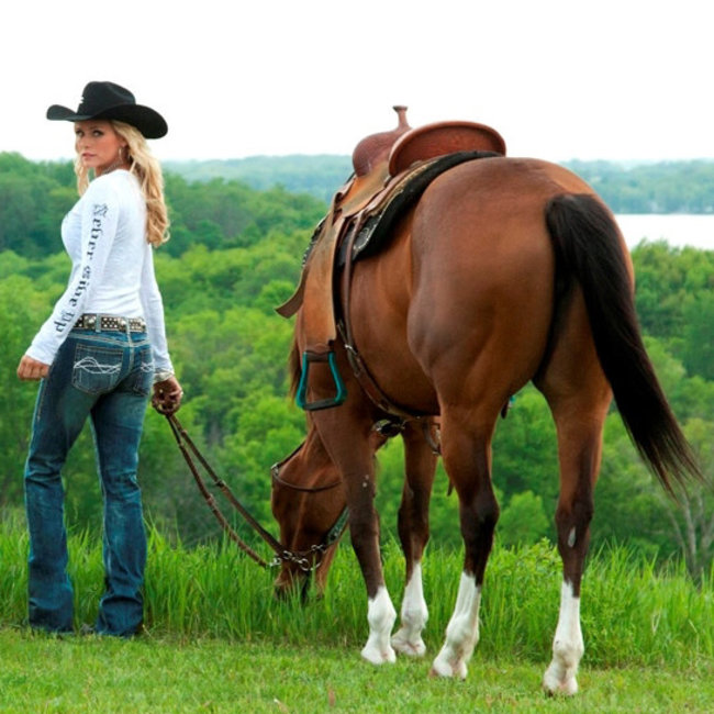 Cowgirl Tuff  "Do not Fence Me In" washed jeans