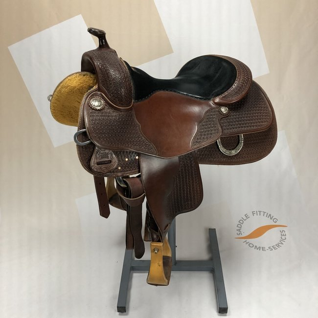 Triple Crown Saddlery - EURO-HORSE 
