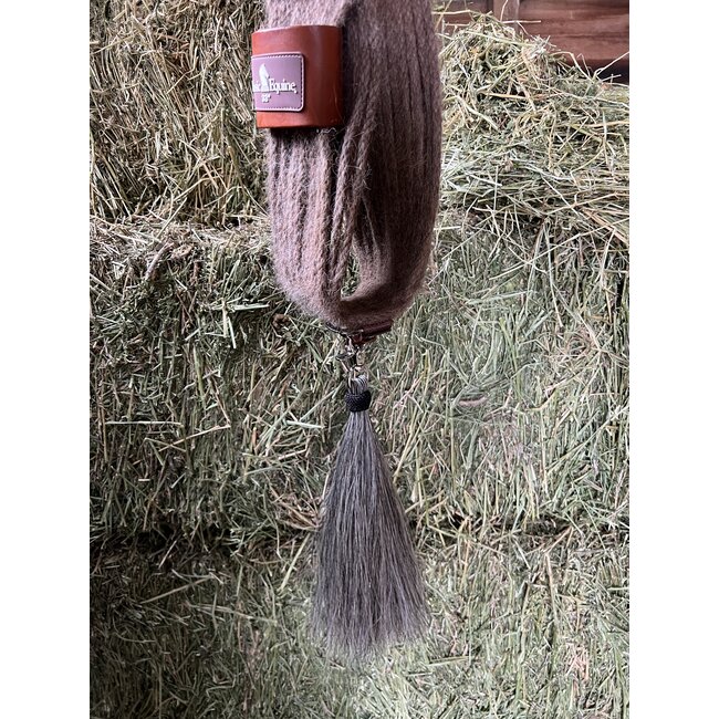 Shufly Tassel