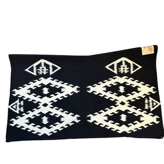 Cuttinup Show Blankets THE TWIGGY Contoured The Abbie