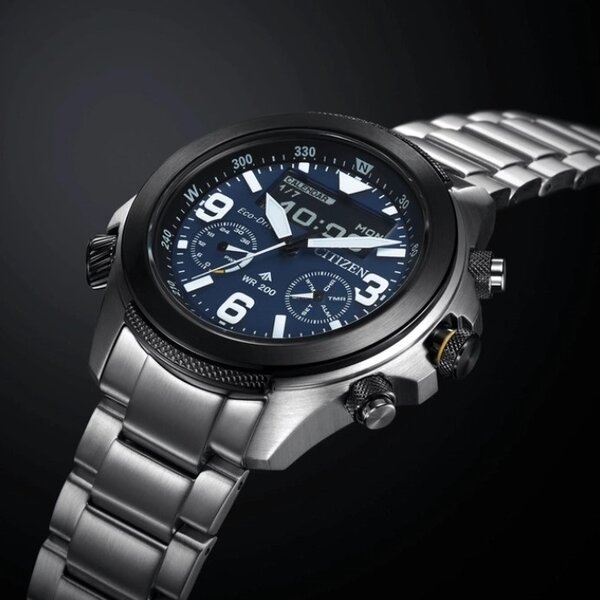 Citizen Citizen JV1006-51L Promaster Land horloge