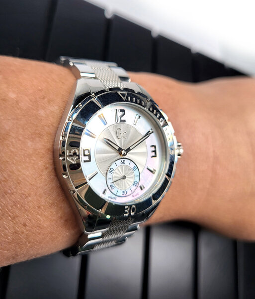 Gc Guess Collection  Gc A70000L1 Sport Chic dameshorloge 34 mm
