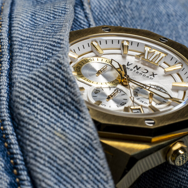 VNDX Amsterdam VNDX Wise Man Steel Gold White MD11885-02 horloge
