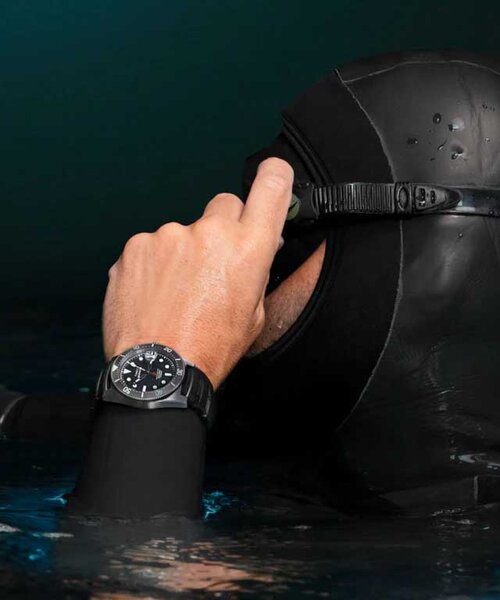Timex Timex TW2W73800 Deep Water Reef Titanium Automatic horloge