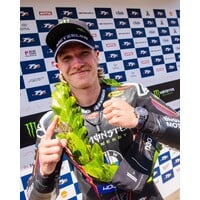 TW Steel TW Steel TW VS128 TT Isle of Man Edition horloge