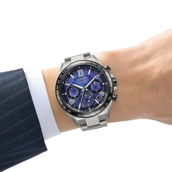 Citizen Citizen CC4075-50L Attesa Unite with Blue Limited Edition horloge