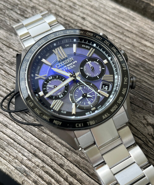 Citizen Citizen CC4075-50L Attesa Unite with Blue Limited Edition horloge