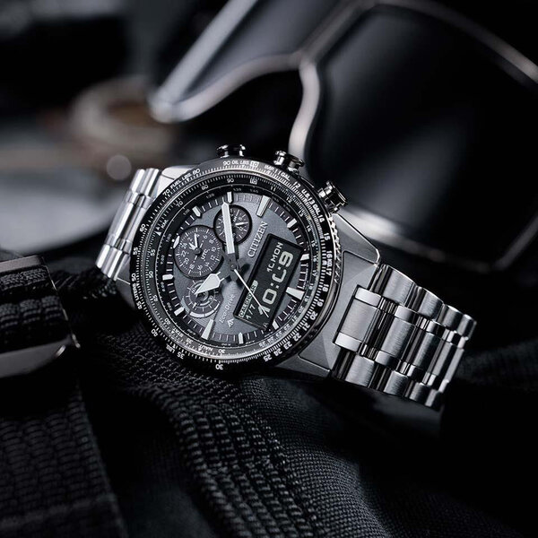 Citizen Citizen JV2006-55H Promaster Sky Eco-Drive horloge