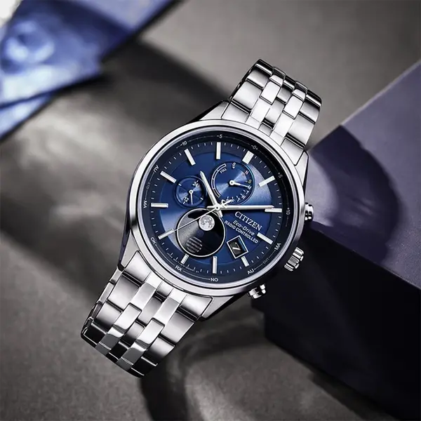 Citizen Citizen BY1030-50L Radio Controlled Moon Phase horloge