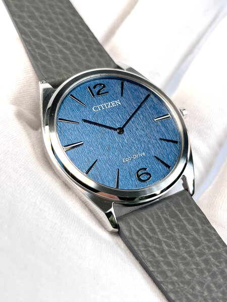 Citizen Citizen AR3120-24L Eco-Drive Suratto horloge