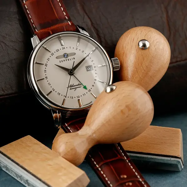 Zeppelin Zeppelin 8442-5 Atlantic GMT heren horloge