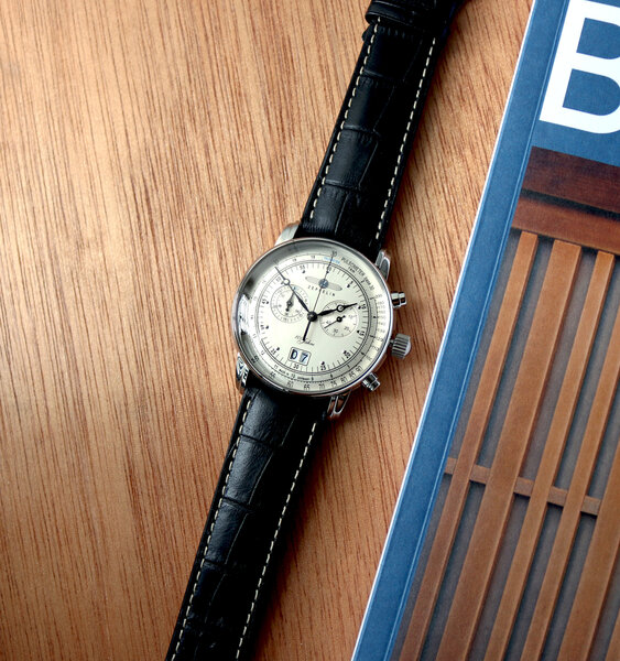 Zeppelin Zeppelin 7690-1 100 Jahre chronograaf heren horloge