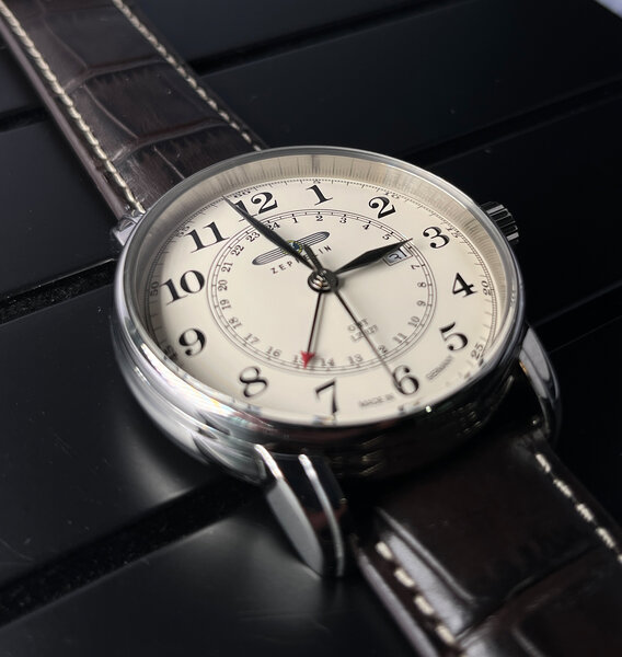 Zeppelin Zeppelin 7642-5 LZ 127 Graf Zeppelin Dual Time heren horloge