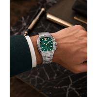 Versace Versace VESP01025 Sporty Tonneau Greca horloge 44 mm