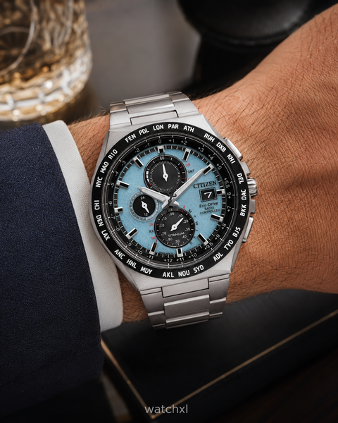 Citizen Citizen AT8238-84M Radio Controlled Super Titanium horloge