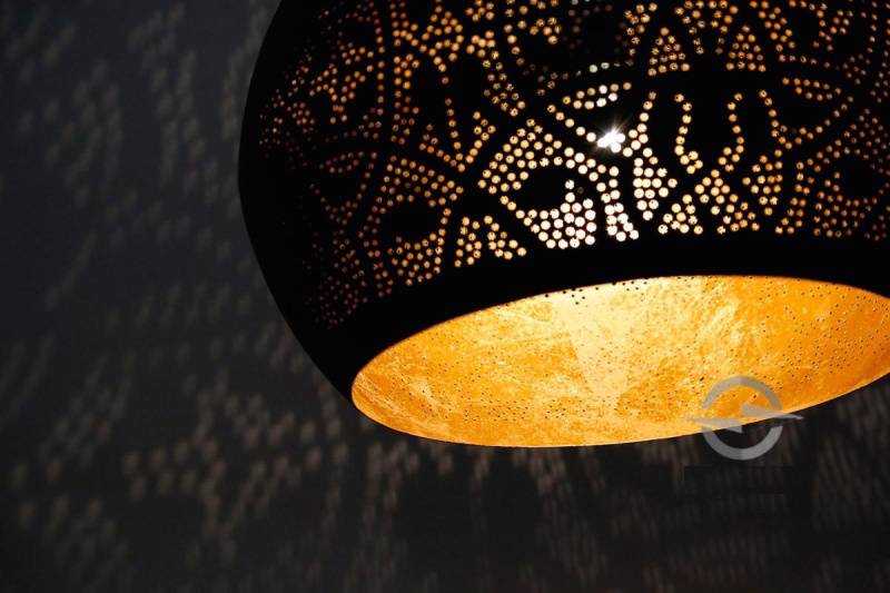Hanglamp Ameera zwart/goud bol - in 2 diameters verkrijgbaar