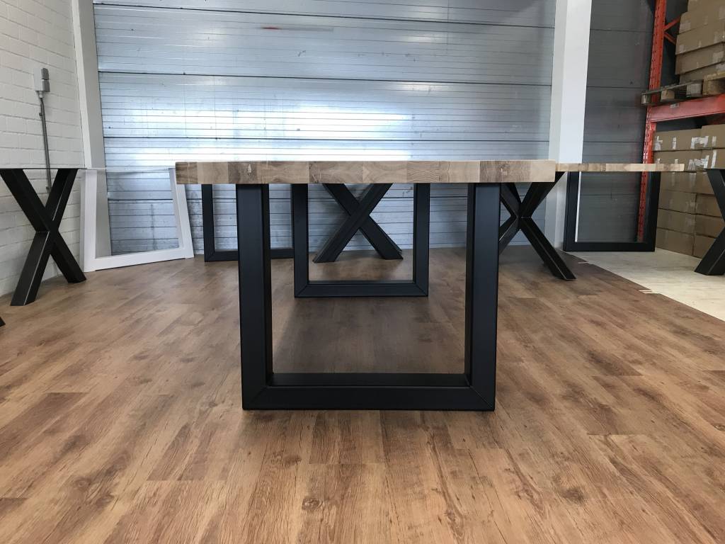 Mister Tafel Industriele Eiken tafel