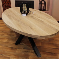 Ovaal tafelblad eiken 2,40 x 1,10 meter 6cm dikke rand Ovaal tafelblad eiken 2,40 x 1,10 meter 6cm dikke rand