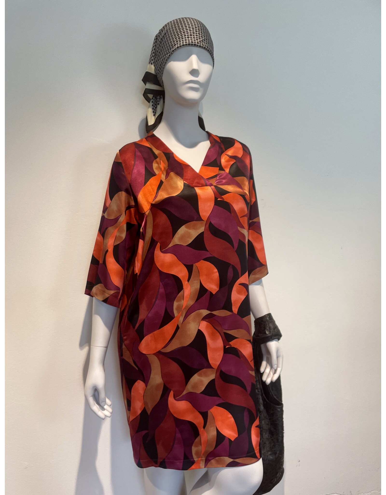 Ophilia Bridget 25W viscose satin dessin