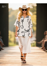 Ophilia Rowan 26S  embroidery