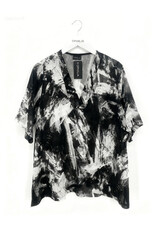 Ophilia Mirte 26S linen print