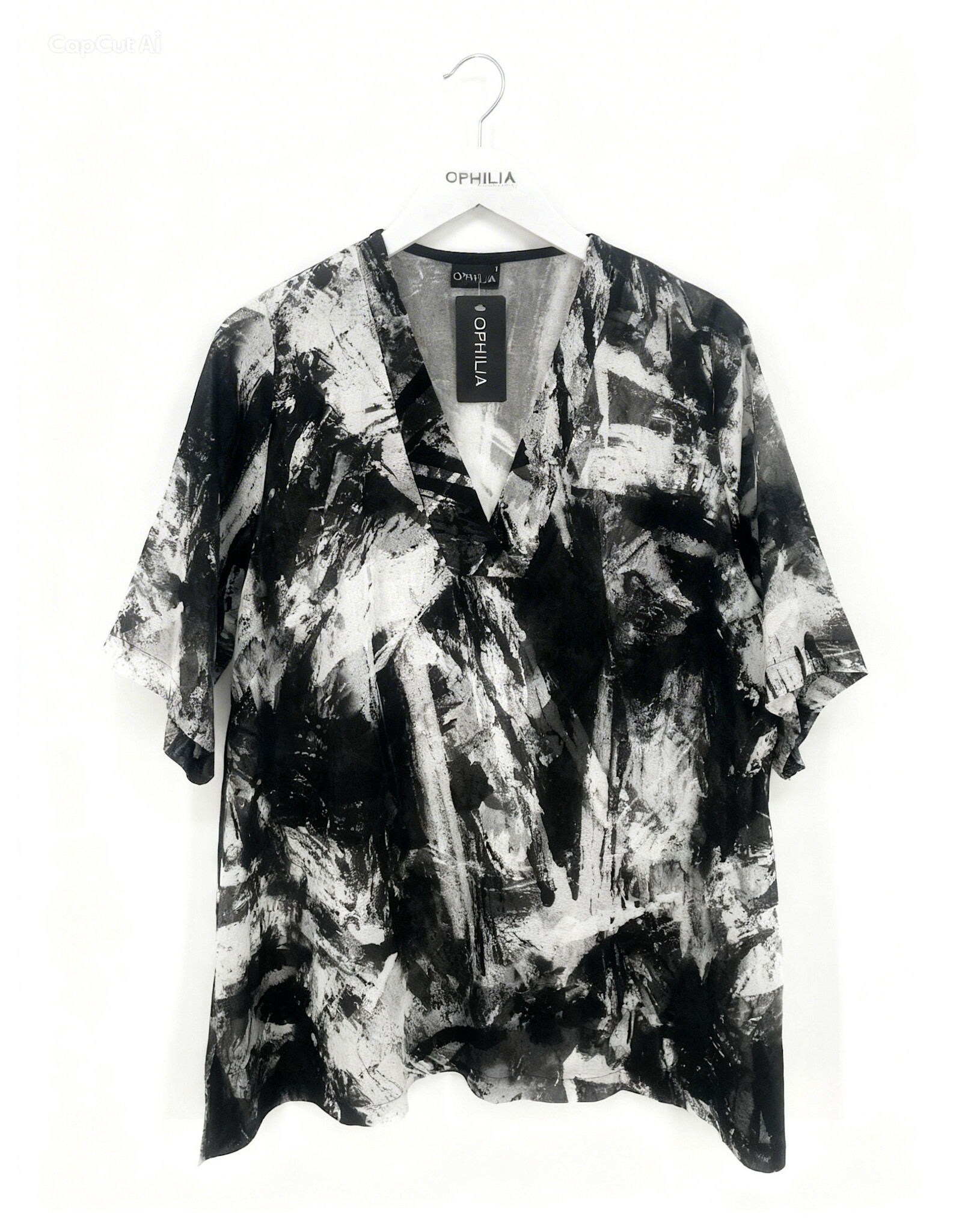 Ophilia Mirte 26S linen print