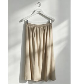 Ophilia Megan 26S G&D satin