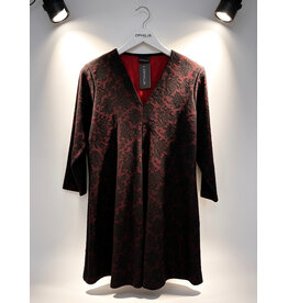 Rina 26W  jaquard brocade red