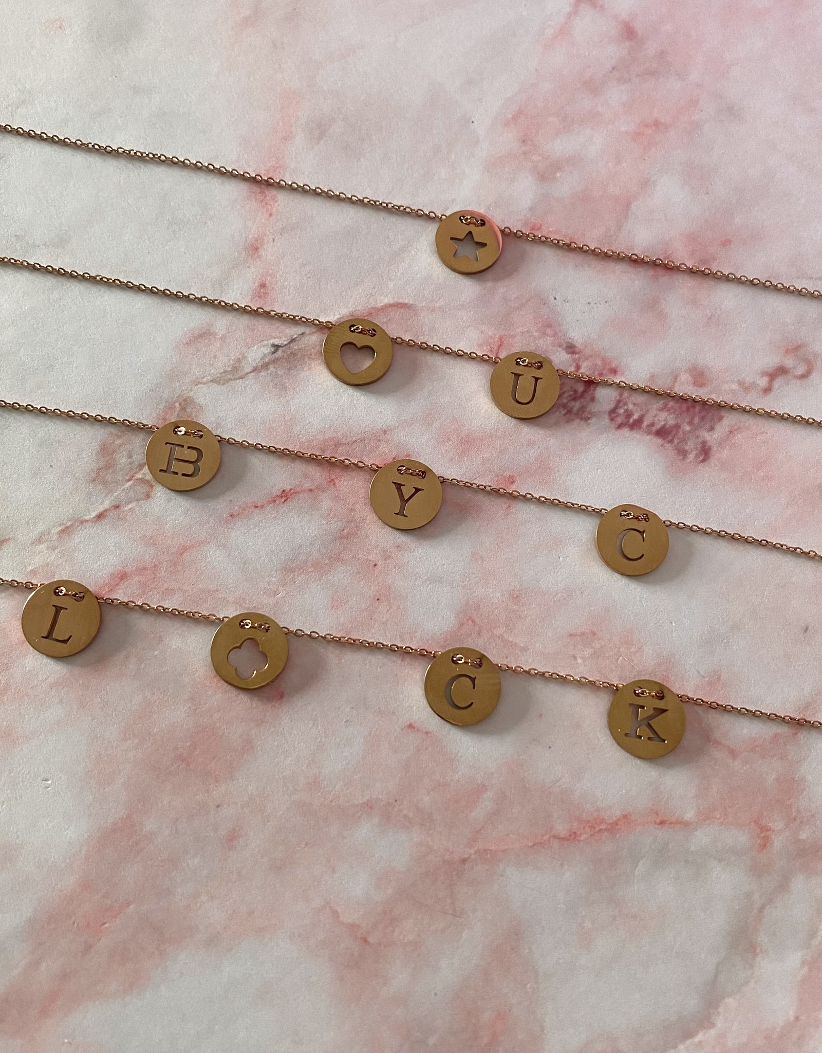 Letter Muntjes Ketting Rosé Goud