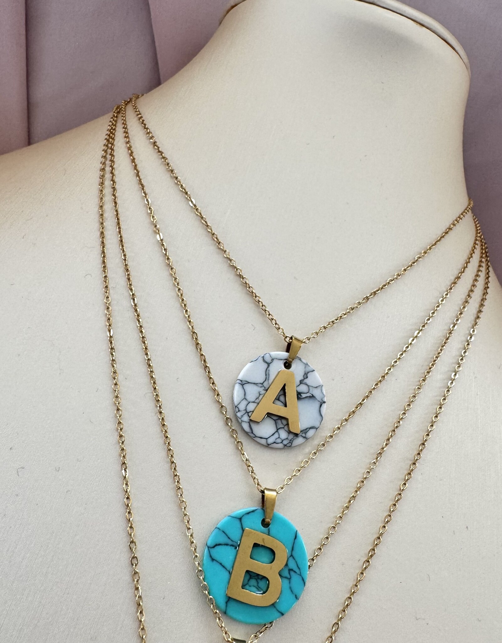 Gemstone Letter Ketting