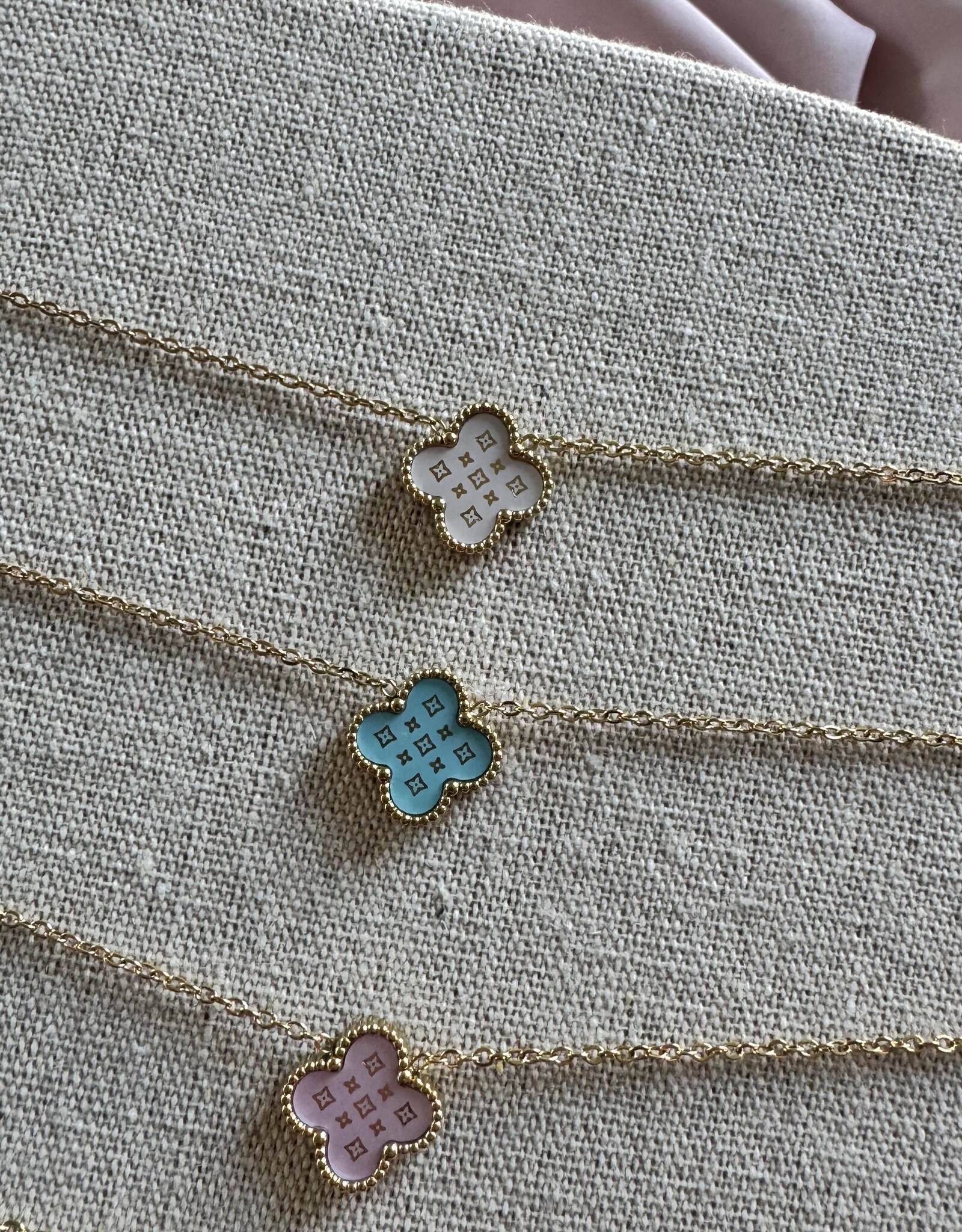Lucky Klaver Ketting Pastel