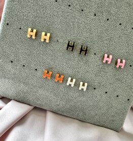 H Oorbellen