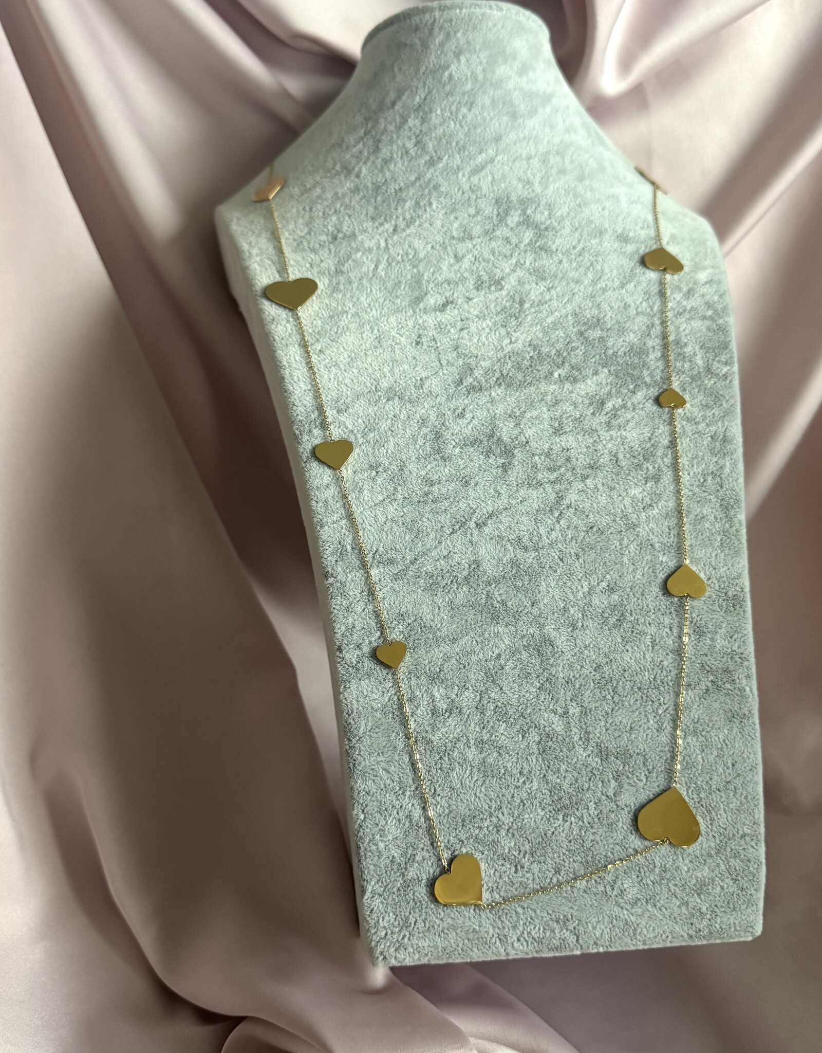 Lange Ketting Met Grote En Kleine Hartjes