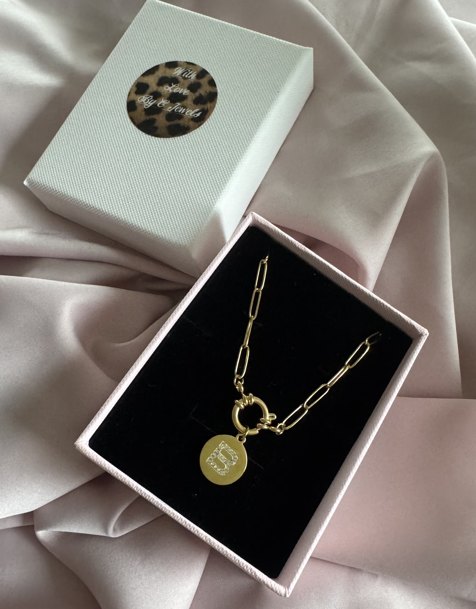 Diamond Letter Munt Lock Ketting