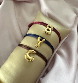 Bubble Letter Armband Groot