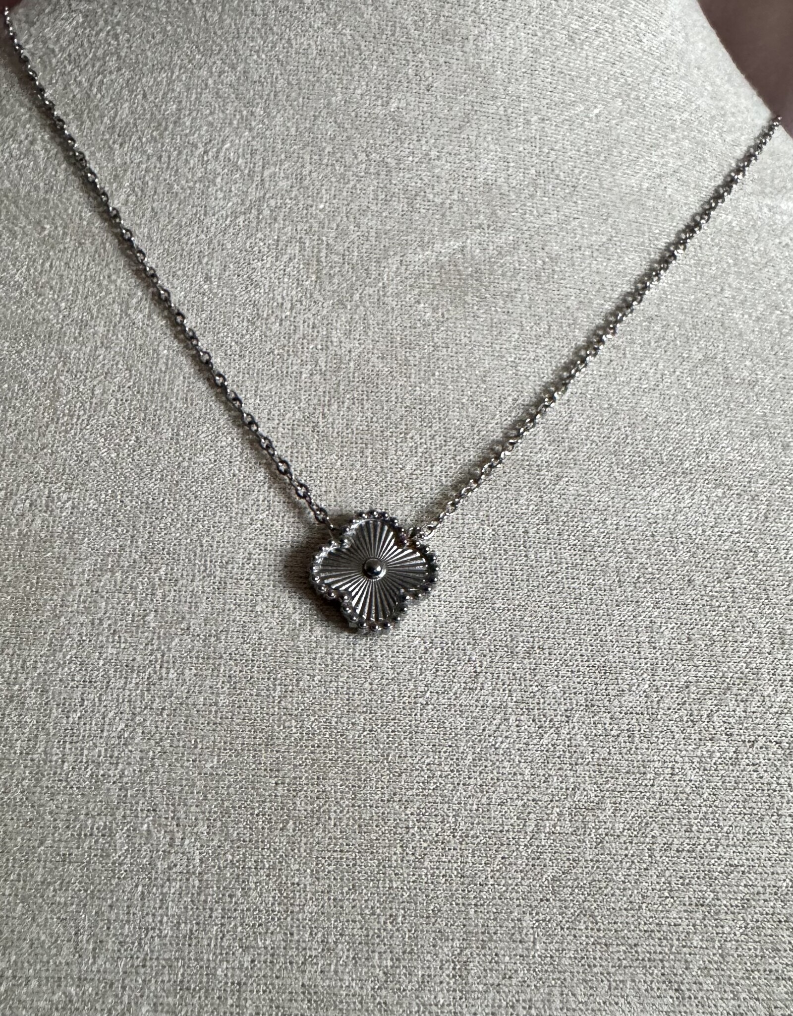 Lucky Klaver Ketting Zilver