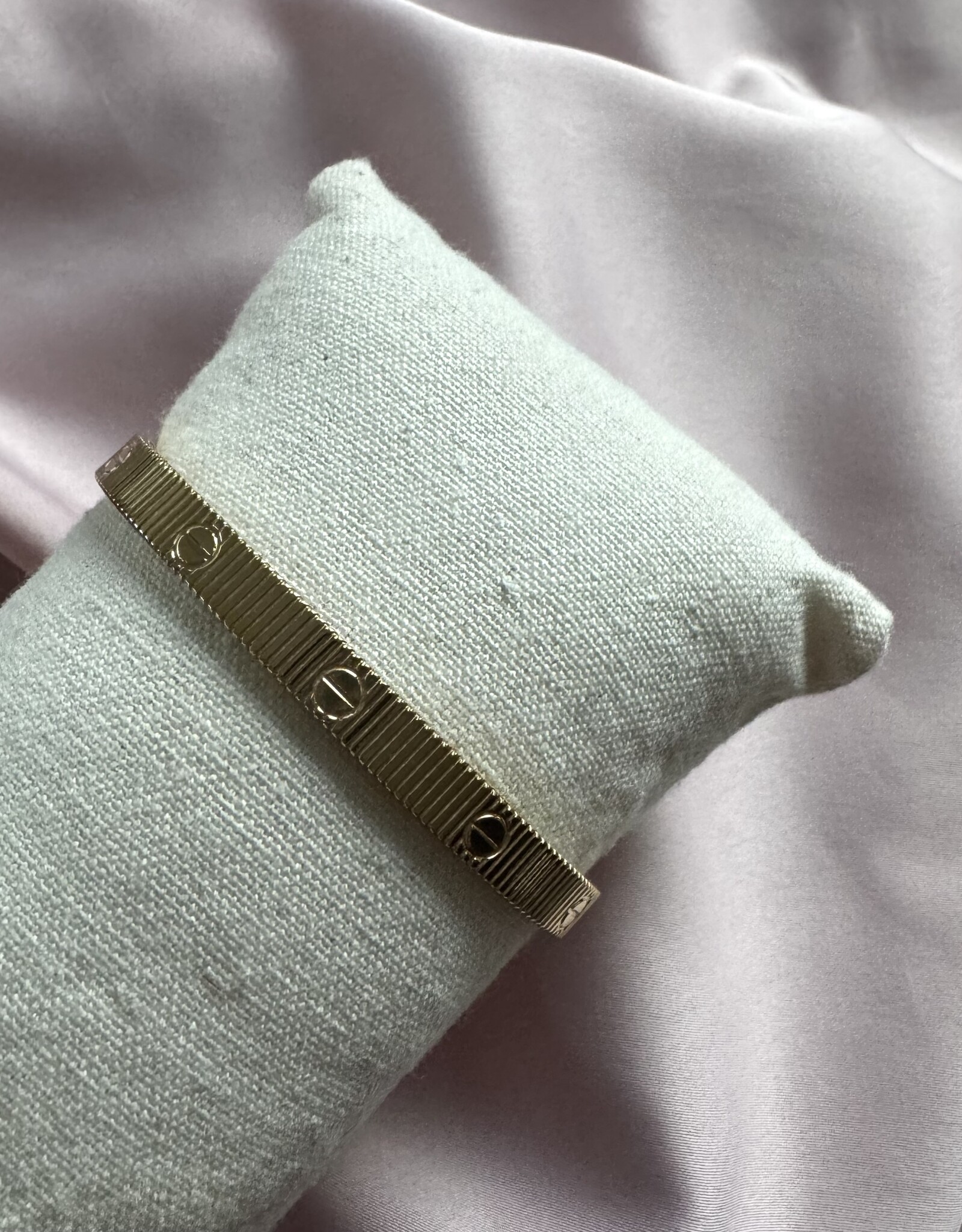 Love Armband Limeted