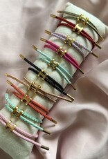Gekleurde H Armband