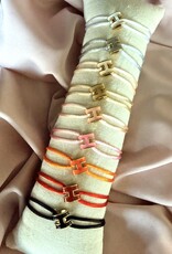 H Armband Met Touwtje