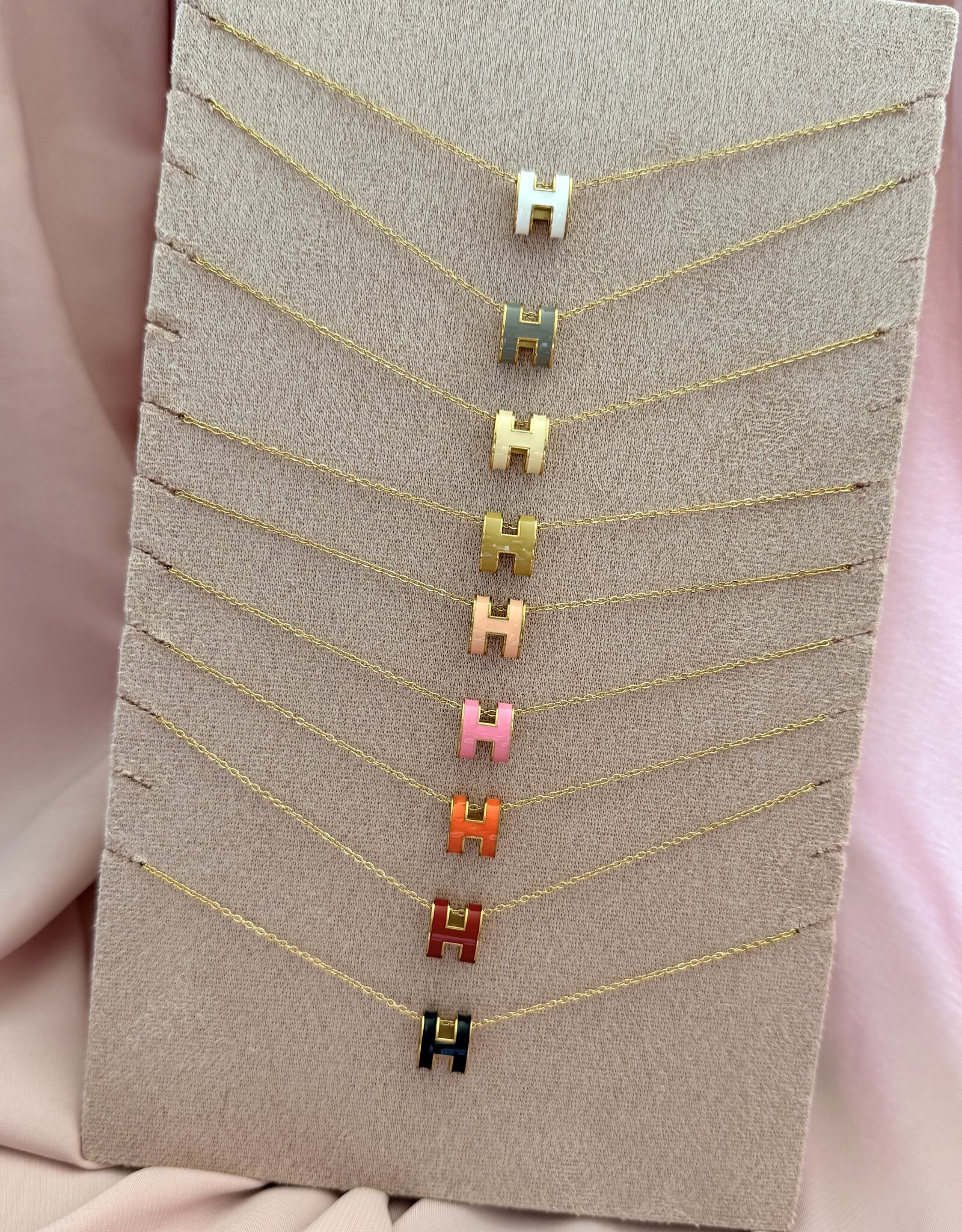 H Ketting