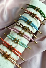 Gekleurde H Armband