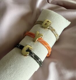 Bubble Letter Armband Groot