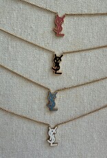 Saint Ketting Gekleurd