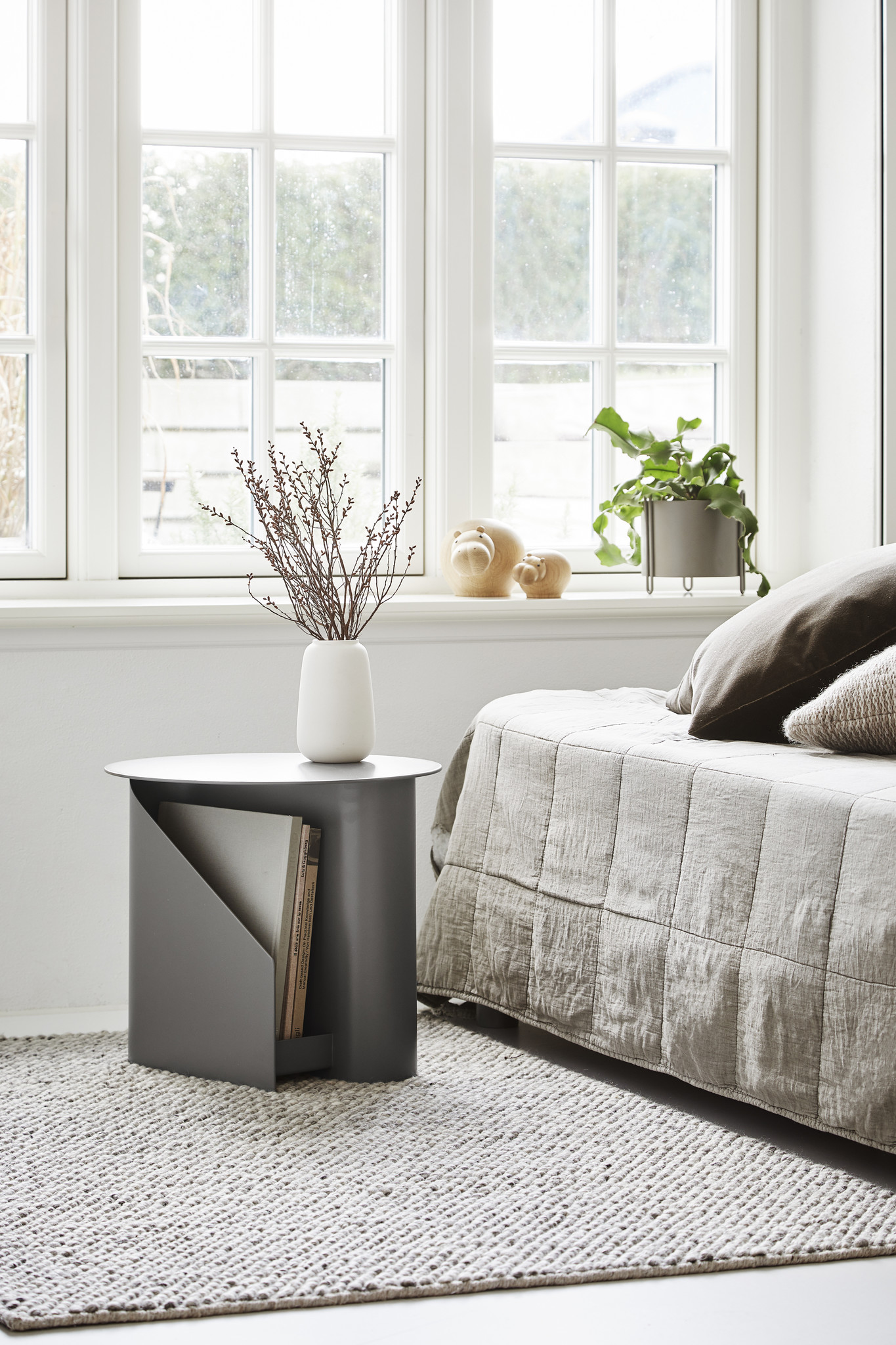 WOUD SENTRUM SIDE TABLE