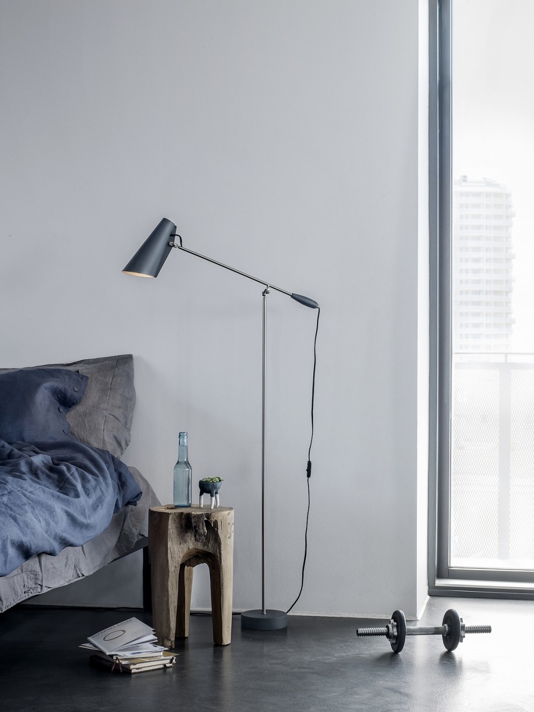 NORTHERN BIRDY FLOOR LAMP