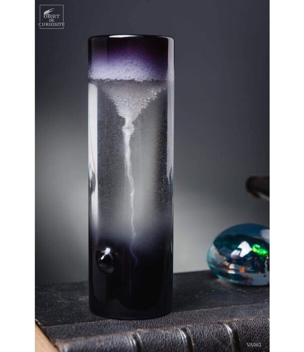 OBJET DE CURIOSITÉ - Tornade Dans La Main