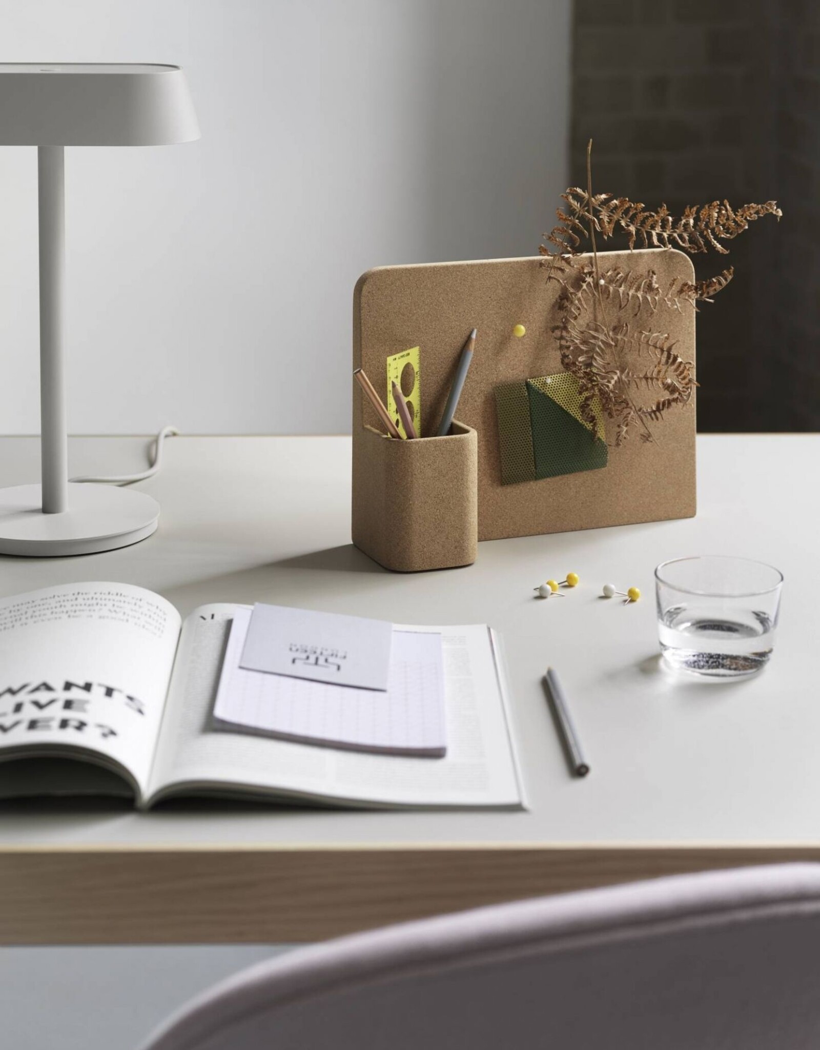 Muuto Story Pinboard Nature